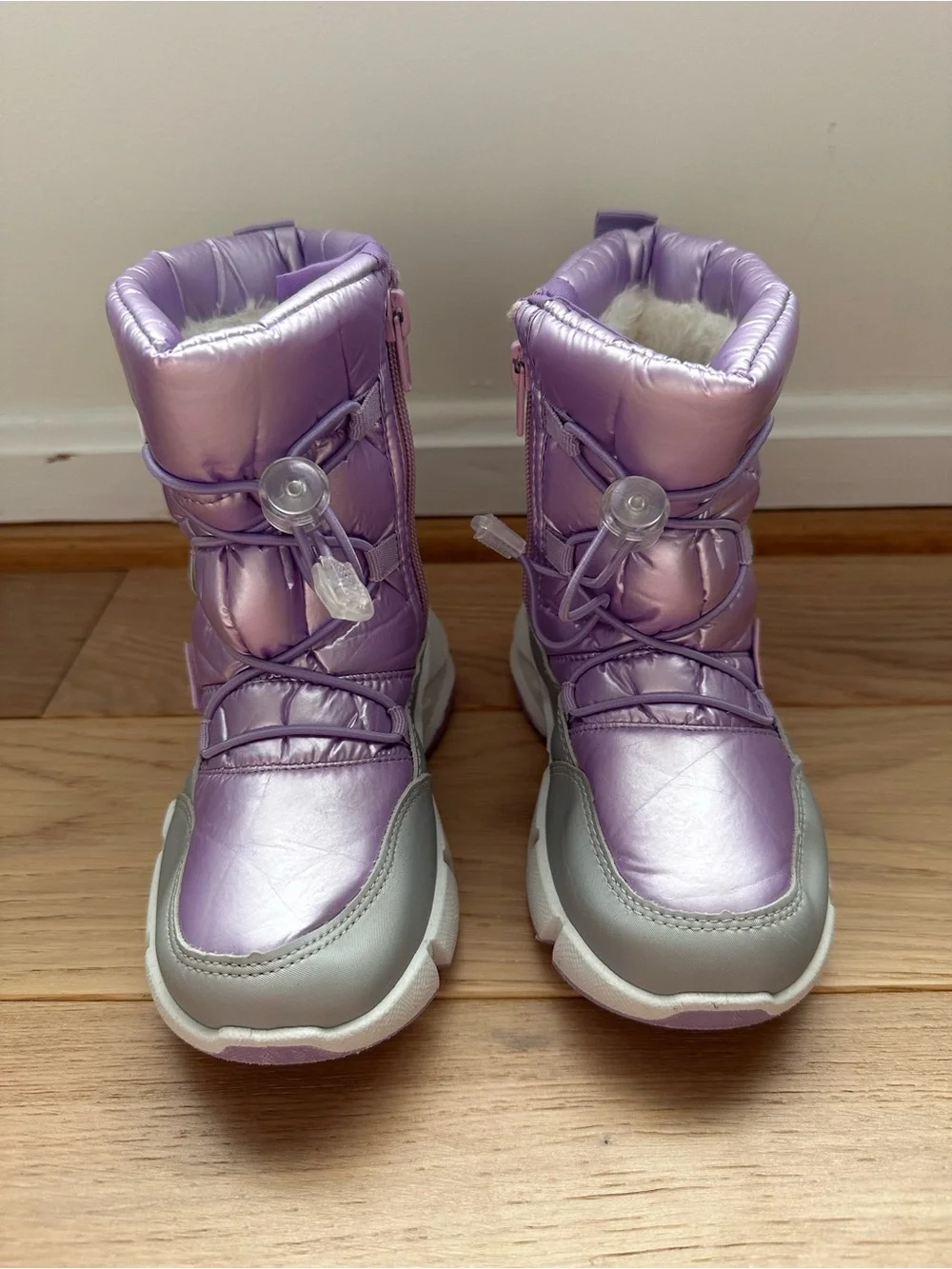 Girls Metallic Purple Winter Snow Boots with Gray Accents size 12